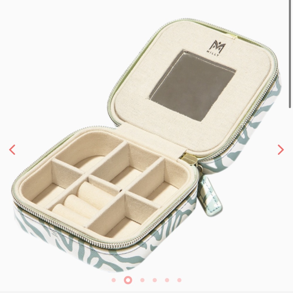 MILLY ZEBRA TEAL AND WHITE JEWELRY TRAVEL CASE